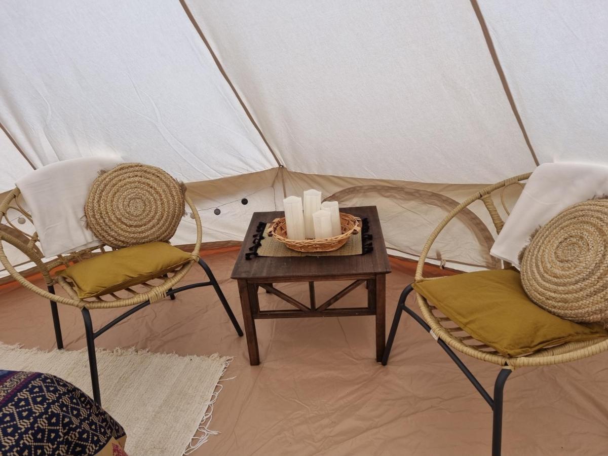 The Tent Guime Bagian luar foto