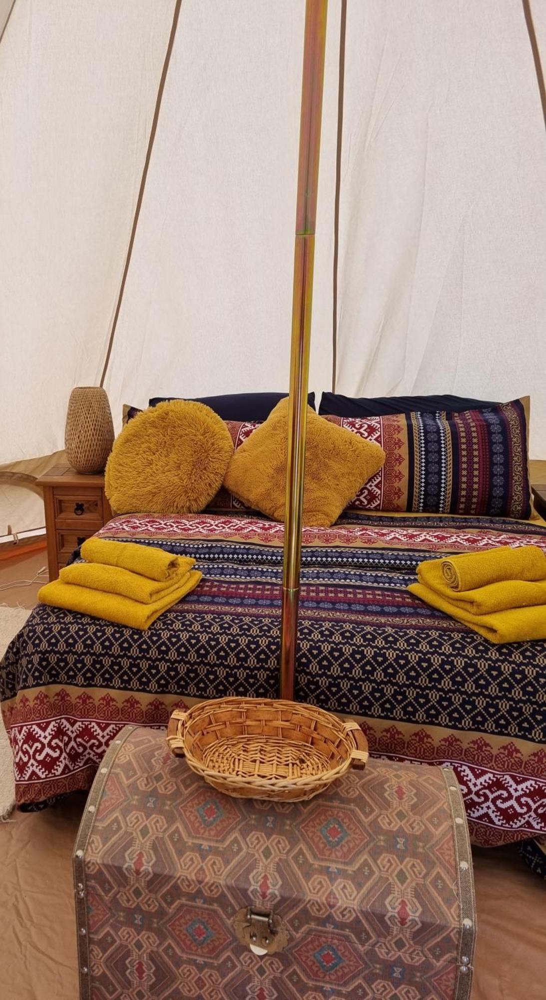The Tent Guime Bagian luar foto